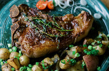 Load image into Gallery viewer, T-Bone Steak